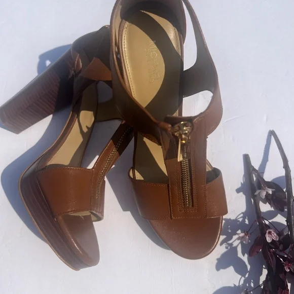 Michael Kors Brown and Gold Platform Heels - Picture 9 of 10
